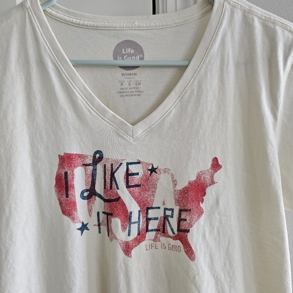 Life Is Good " I Like It Here" Tee - Picture 3 of 5